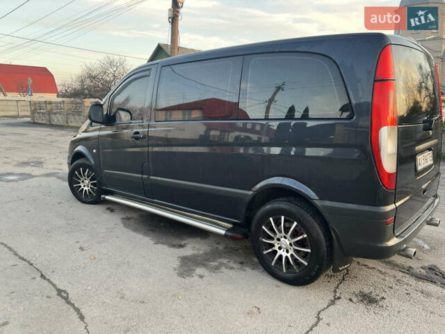 Черный Мерседес Вито, объемом двигателя 2.15 л и пробегом 46 тыс. км за 7299 $, фото 3 на Automoto.ua