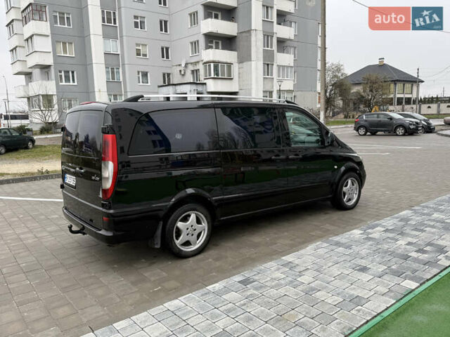 Черный Мерседес Вито, объемом двигателя 2.2 л и пробегом 256 тыс. км за 7800 $, фото 7 на Automoto.ua