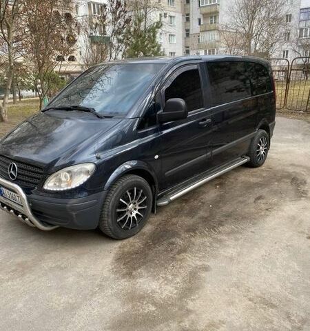 Черный Мерседес Вито, объемом двигателя 2.15 л и пробегом 490 тыс. км за 6500 $, фото 6 на Automoto.ua