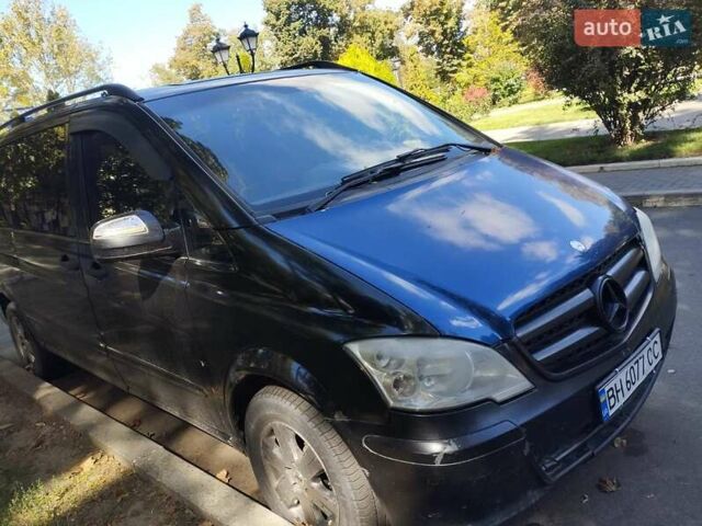 Черный Мерседес Вито, объемом двигателя 2.15 л и пробегом 515 тыс. км за 9200 $, фото 7 на Automoto.ua