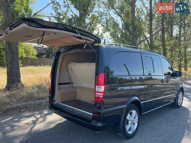 Черный Мерседес Вито, объемом двигателя 2.99 л и пробегом 396 тыс. км за 16000 $, фото 16 на Automoto.ua
