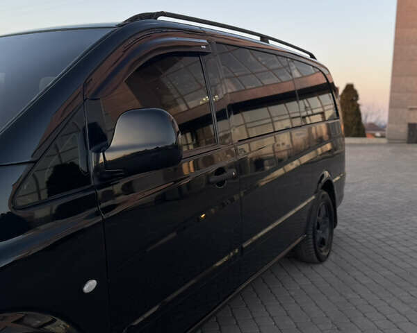 Черный Мерседес Вито, объемом двигателя 2.2 л и пробегом 343 тыс. км за 13000 $, фото 9 на Automoto.ua