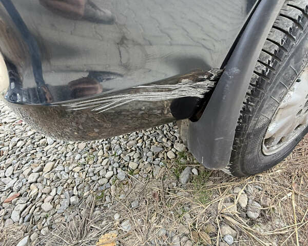 Черный Мерседес Вито, объемом двигателя 2.15 л и пробегом 309 тыс. км за 8500 $, фото 21 на Automoto.ua