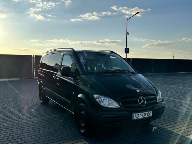 Черный Мерседес Вито, объемом двигателя 2.1 л и пробегом 400 тыс. км за 7600 $, фото 1 на Automoto.ua