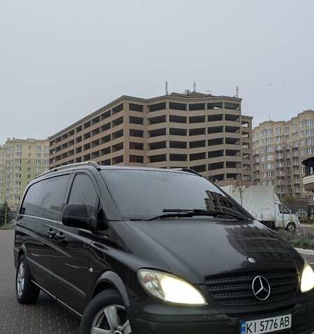Черный Мерседес Вито, объемом двигателя 2.15 л и пробегом 565 тыс. км за 9000 $, фото 10 на Automoto.ua