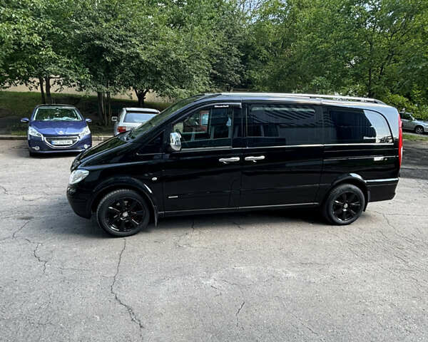 Черный Мерседес Вито, объемом двигателя 2.99 л и пробегом 328 тыс. км за 11200 $, фото 4 на Automoto.ua