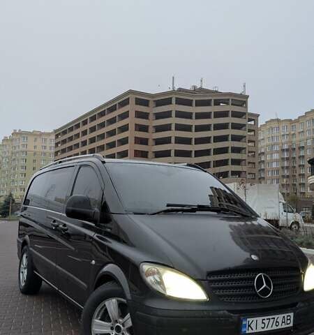 Черный Мерседес Вито, объемом двигателя 2.15 л и пробегом 565 тыс. км за 9000 $, фото 11 на Automoto.ua