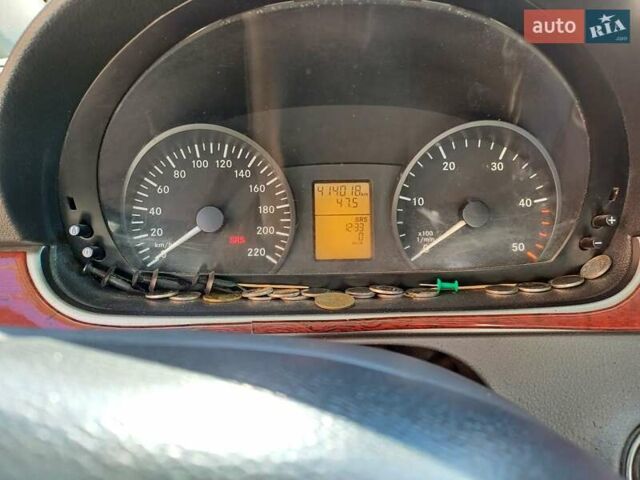 Чорний Мерседес Віто, об'ємом двигуна 2.15 л та пробігом 414 тис. км за 9300 $, фото 2 на Automoto.ua