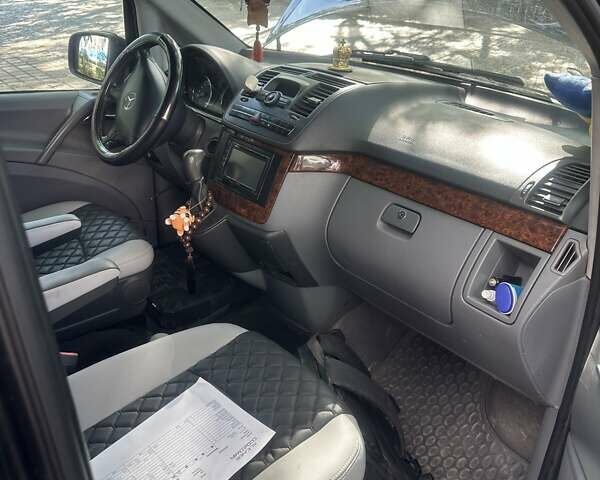 Чорний Мерседес Віто, об'ємом двигуна 3 л та пробігом 445 тис. км за 14172 $, фото 7 на Automoto.ua