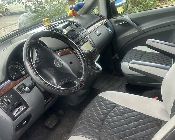 Чорний Мерседес Віто, об'ємом двигуна 3 л та пробігом 445 тис. км за 14172 $, фото 5 на Automoto.ua