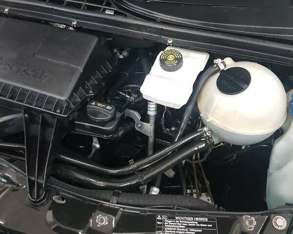 Черный Мерседес Вито, объемом двигателя 2.2 л и пробегом 999 тыс. км за 9500 $, фото 40 на Automoto.ua