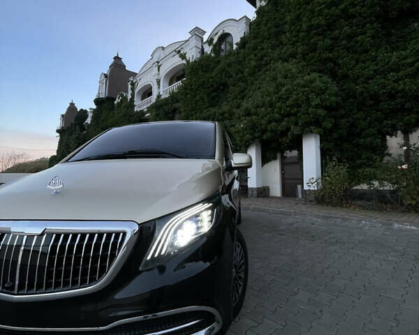 Черный Мерседес Вито, объемом двигателя 2.14 л и пробегом 20 тыс. км за 17999 $, фото 10 на Automoto.ua