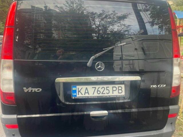 Чорний Мерседес Віто, об'ємом двигуна 2.1 л та пробігом 305 тис. км за 11500 $, фото 7 на Automoto.ua