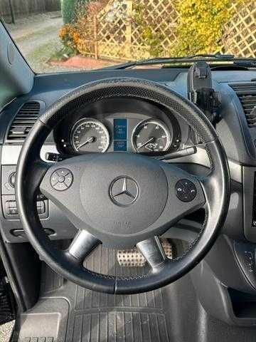 Черный Мерседес Вито, объемом двигателя 3 л и пробегом 240 тыс. км за 9100 $, фото 8 на Automoto.ua