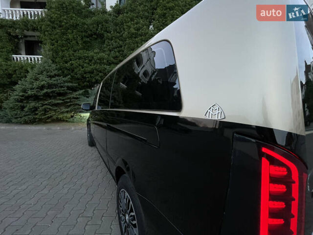 Черный Мерседес Вито, объемом двигателя 2.14 л и пробегом 20 тыс. км за 17999 $, фото 4 на Automoto.ua