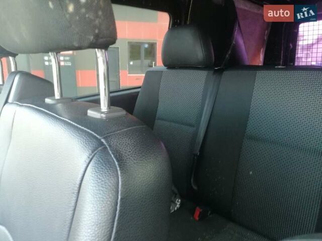 Чорний Мерседес Віто, об'ємом двигуна 2.2 л та пробігом 199 тис. км за 14950 $, фото 20 на Automoto.ua