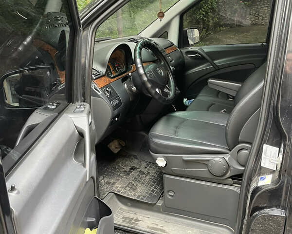 Черный Мерседес Вито, объемом двигателя 2.2 л и пробегом 320 тыс. км за 27600 $, фото 11 на Automoto.ua