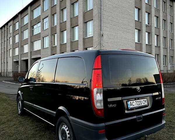 Чорний Мерседес Віто, об'ємом двигуна 2.14 л та пробігом 194 тис. км за 17200 $, фото 46 на Automoto.ua