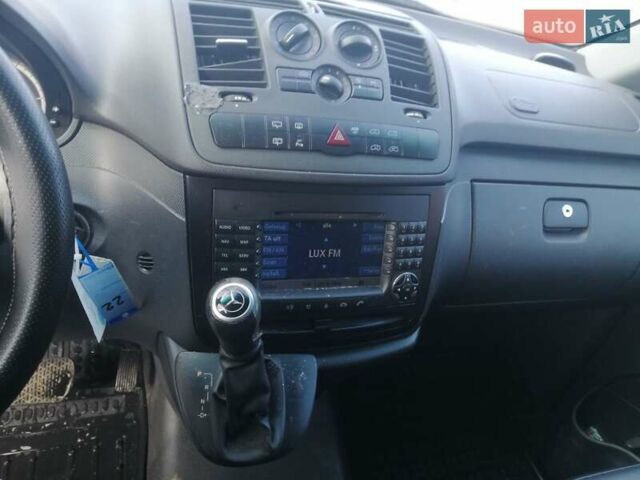 Чорний Мерседес Віто, об'ємом двигуна 2.2 л та пробігом 190 тис. км за 14950 $, фото 18 на Automoto.ua