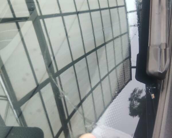Чорний Мерседес Віто, об'ємом двигуна 2.14 л та пробігом 325 тис. км за 24999 $, фото 18 на Automoto.ua