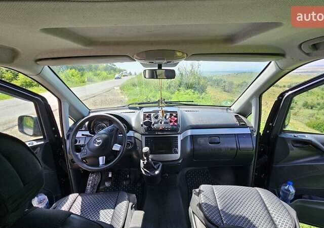 Черный Мерседес Вито, объемом двигателя 2.1 л и пробегом 220 тыс. км за 12500 $, фото 9 на Automoto.ua