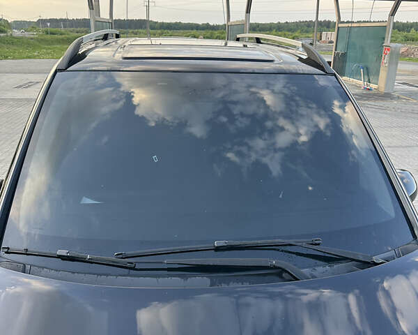 Черный Мерседес Вито, объемом двигателя 1.6 л и пробегом 268 тыс. км за 18999 $, фото 6 на Automoto.ua