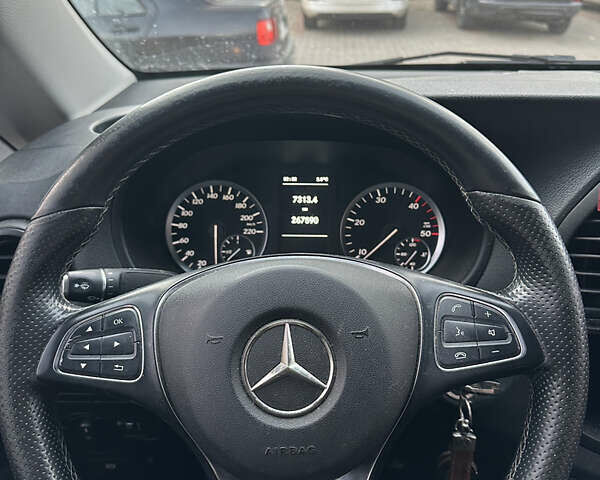 Черный Мерседес Вито, объемом двигателя 1.6 л и пробегом 268 тыс. км за 18999 $, фото 29 на Automoto.ua