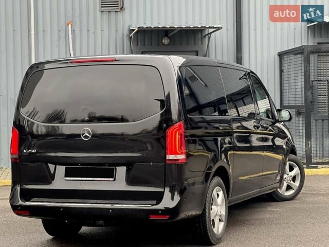 Черный Мерседес Вито, объемом двигателя 2.14 л и пробегом 280 тыс. км за 20499 $, фото 10 на Automoto.ua