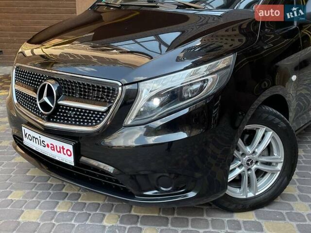 Черный Мерседес Вито, объемом двигателя 2.14 л и пробегом 355 тыс. км за 24499 $, фото 7 на Automoto.ua