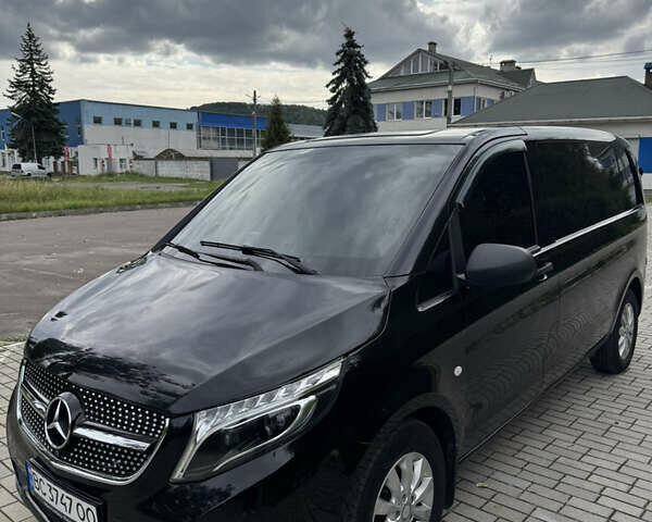 Мерседес Вито 2016 в Львове на Automoto.ua Черный Мерседес Вито, объемом двигателя 2.2 л и пробегом 185 тыс. км за 20900 $, фото 5 на Automoto.ua