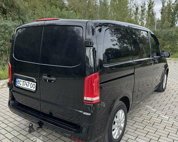 Мерседес Вито 2016 в Львове на Automoto.ua Черный Мерседес Вито, объемом двигателя 2.2 л и пробегом 185 тыс. км за 20900 $, фото 3 на Automoto.ua