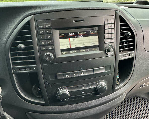 Мерседес Вито 2016 в Львове на Automoto.ua Черный Мерседес Вито, объемом двигателя 2.2 л и пробегом 185 тыс. км за 20900 $, фото 9 на Automoto.ua