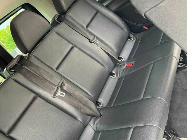 Черный Мерседес Вито, объемом двигателя 2 л и пробегом 136 тыс. км за 17200 $, фото 7 на Automoto.ua