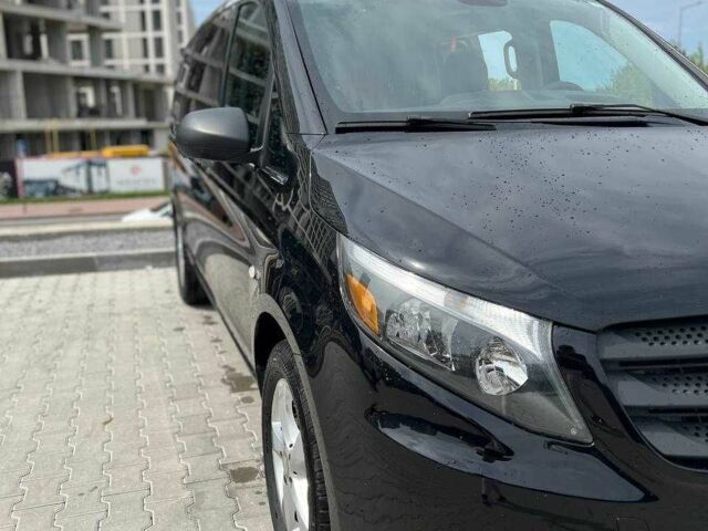 Черный Мерседес Вито, объемом двигателя 2 л и пробегом 136 тыс. км за 17200 $, фото 4 на Automoto.ua