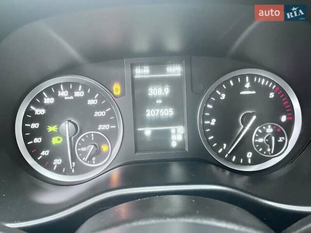 Мерседес Віто 2019 у Івано-Франківську на Automoto.ua Чорний Мерседес Віто, об'ємом двигуна 2 л та пробігом 200 тис. км за 32500 $, фото 23 на Automoto.ua