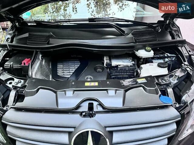 Мерседес Віто 2019 у Івано-Франківську на Automoto.ua Чорний Мерседес Віто, об'ємом двигуна 2 л та пробігом 200 тис. км за 32500 $, фото 48 на Automoto.ua