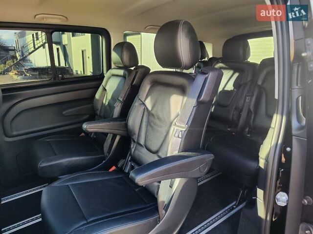 Черный Мерседес Вито, объемом двигателя 2 л и пробегом 244 тыс. км за 38450 $, фото 62 на Automoto.ua