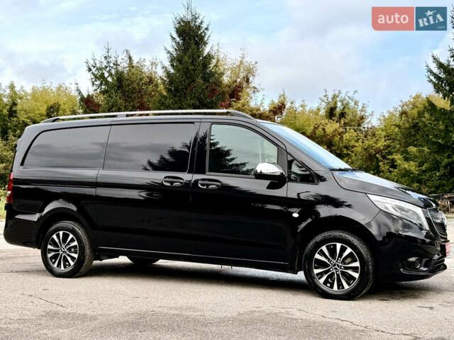 Черный Мерседес Вито, объемом двигателя 2.2 л и пробегом 250 тыс. км за 28000 $, фото 54 на Automoto.ua
