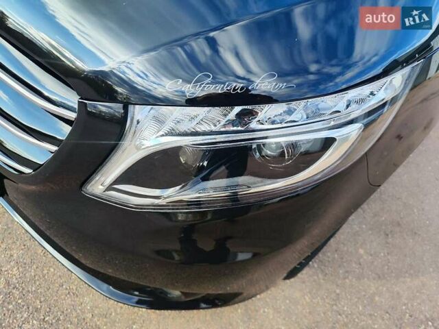 Черный Мерседес Вито, объемом двигателя 2 л и пробегом 244 тыс. км за 38450 $, фото 6 на Automoto.ua