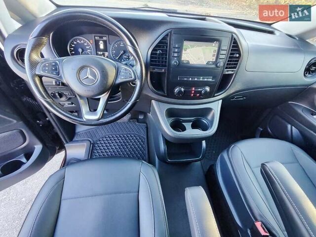 Черный Мерседес Вито, объемом двигателя 2 л и пробегом 244 тыс. км за 38450 $, фото 69 на Automoto.ua