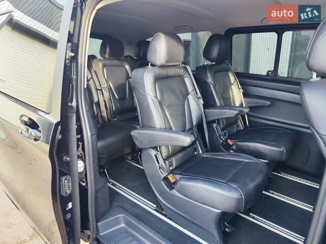Черный Мерседес Вито, объемом двигателя 2 л и пробегом 244 тыс. км за 38450 $, фото 50 на Automoto.ua