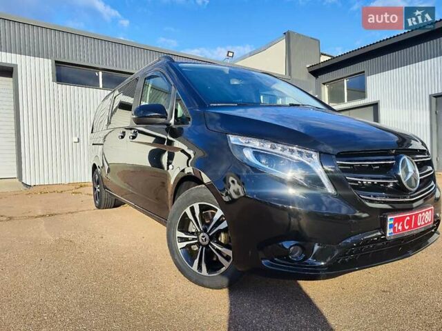 Черный Мерседес Вито, объемом двигателя 2 л и пробегом 244 тыс. км за 38450 $, фото 5 на Automoto.ua