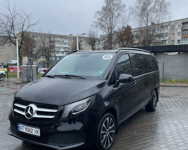 Черный Мерседес Вито, объемом двигателя 1.95 л и пробегом 191 тыс. км за 35999 $, фото 5 на Automoto.ua