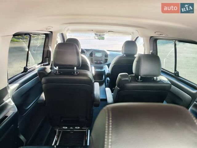 Черный Мерседес Вито, объемом двигателя 2 л и пробегом 244 тыс. км за 38450 $, фото 60 на Automoto.ua