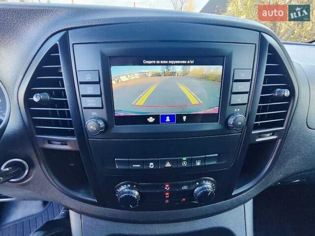 Черный Мерседес Вито, объемом двигателя 2 л и пробегом 244 тыс. км за 38450 $, фото 70 на Automoto.ua