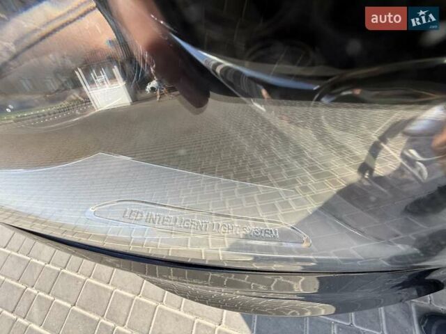 Чорний Мерседес Віто, об'ємом двигуна 2.1 л та пробігом 245 тис. км за 41500 $, фото 49 на Automoto.ua