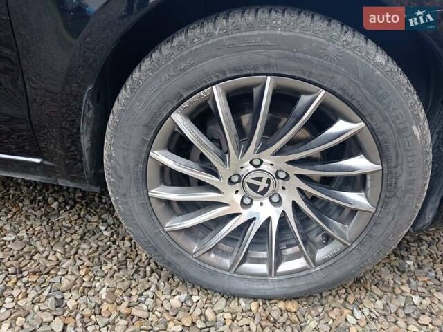 Черный Мерседес Вито, объемом двигателя 2.2 л и пробегом 160 тыс. км за 32000 $, фото 5 на Automoto.ua