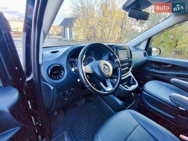 Черный Мерседес Вито, объемом двигателя 2 л и пробегом 244 тыс. км за 38450 $, фото 66 на Automoto.ua