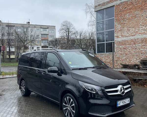 Черный Мерседес Вито, объемом двигателя 1.95 л и пробегом 191 тыс. км за 35999 $, фото 2 на Automoto.ua