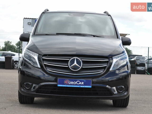 Чорний Мерседес Віто, об'ємом двигуна 1.95 л та пробігом 250 тис. км за 27800 $, фото 1 на Automoto.ua